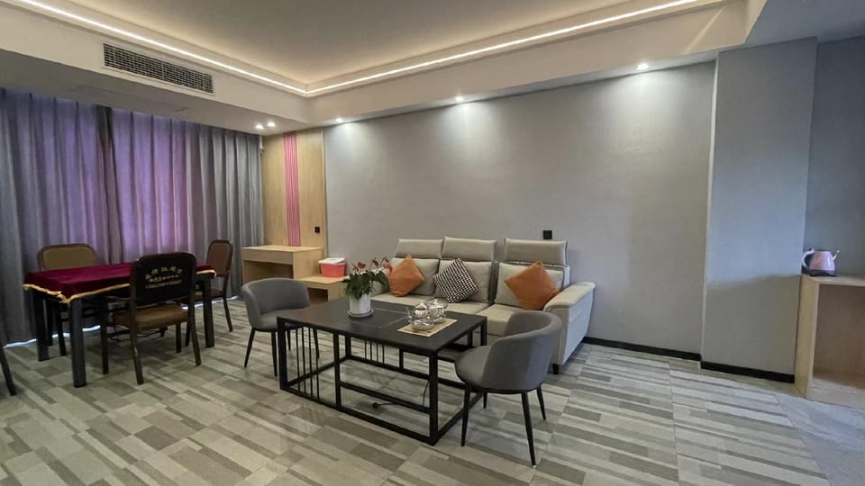 Cha Ting Holiday Hotel Hotel in Laos