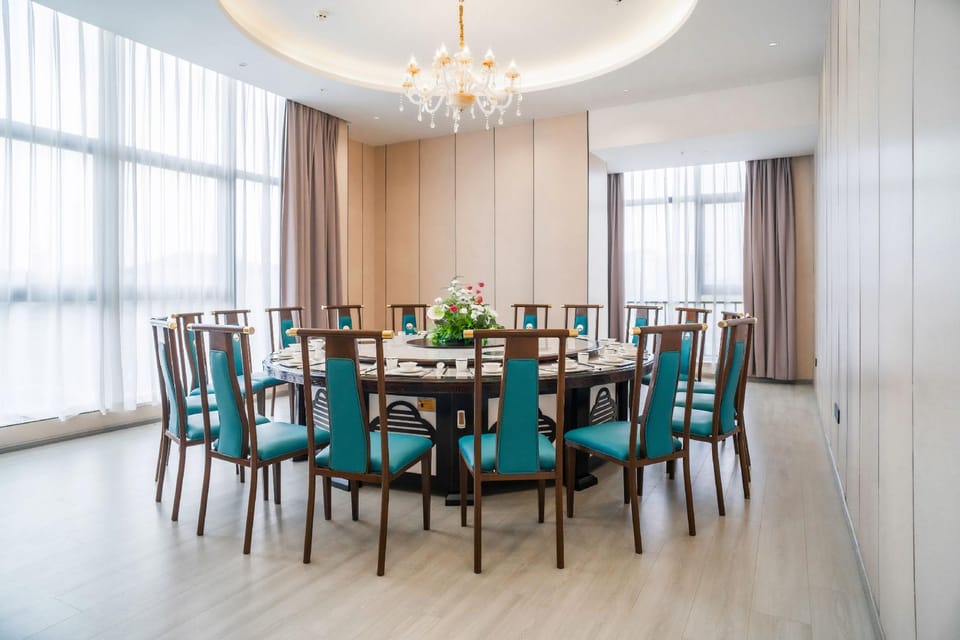 Colorful Global Hotel Hotel in China