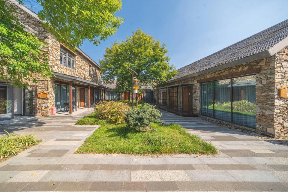 Santaishan Natian Village Resort Hotel in Jiangsu