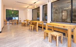 Tonglu Confucian Academy Xiaomanli Mountain Forest Oxygen Bar Resort - OMG Heartbeat Paradise Branch Hotel in Hangzhou