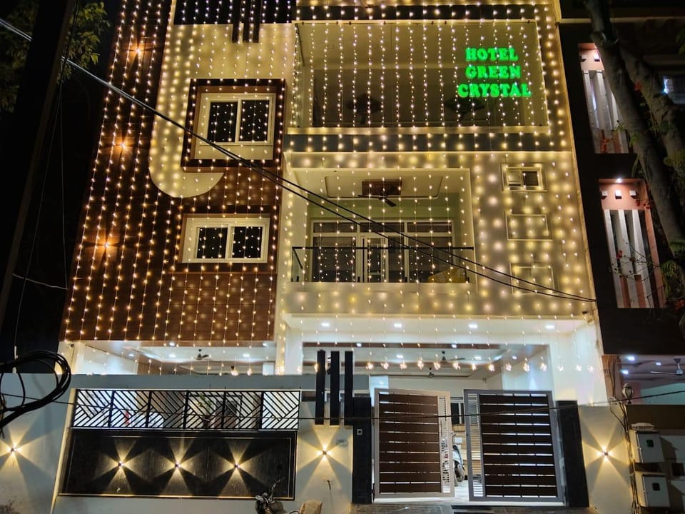 Hotel Green Crystal Hotel in India