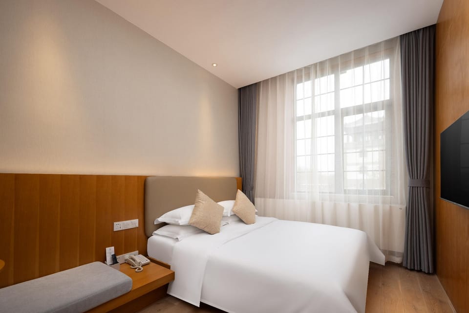 Ancient City Hotel (Mingshui Ancient City) Hotel in Shandong