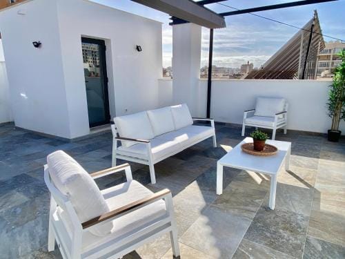 Luxury penthouse with pool near Fuengirola beach Hotel in Fuengirola