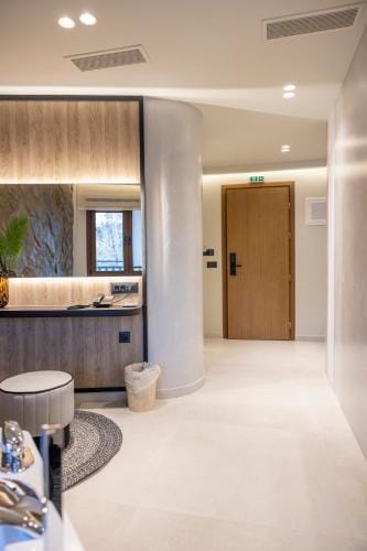 Polyzos Luxury Suites Meteora #1 - Adults Friendly Hotel in Kalabaka