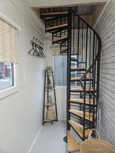 Moun Bolton Cabin 'Chester' Hotel in County Kilkenny