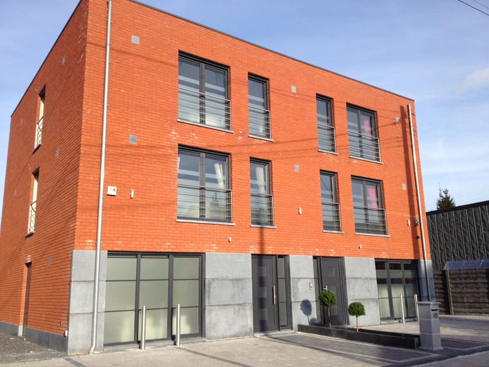 V E R O N E - Rooms & Suites - Liege - Rocourt Hotel in Liège