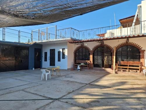 Ozeli Hostel Hotel in Oaxaca