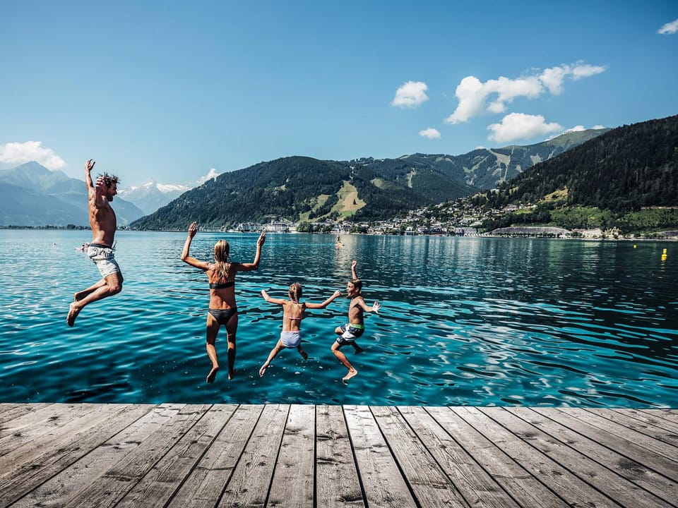 Areit Apartments by we rent Hotel in Zell am See