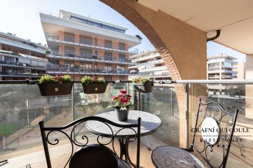 Grafni Qui Coule Guest House - Fiumicino Aeroporto Terminal, Nuova Fiera di Roma, private bathroom Hotel in Lazio