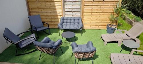 Le Jardin des 2 Cedres Hotel in Brittany