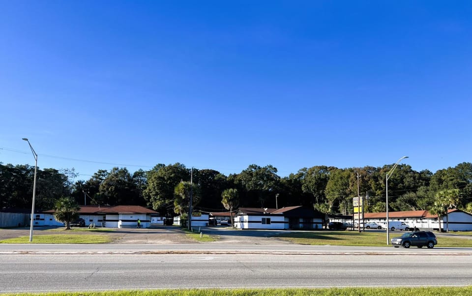 Beverly motel Hotel in Mobile