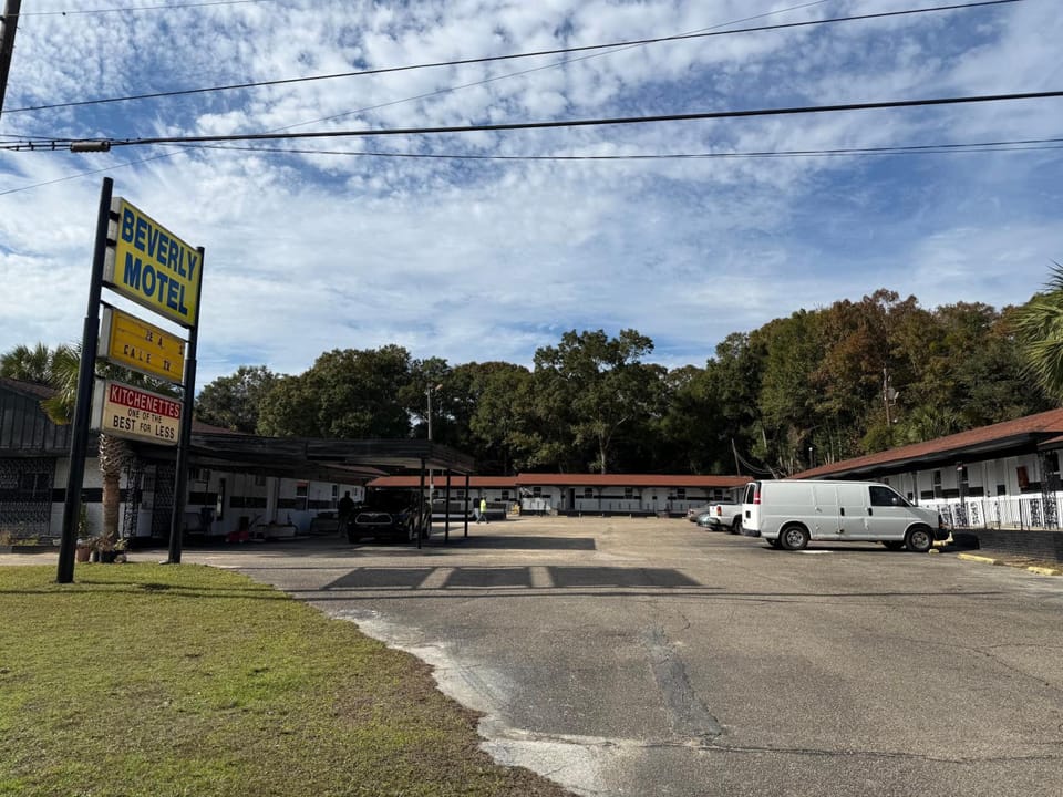 Beverly motel Hotel in Mobile