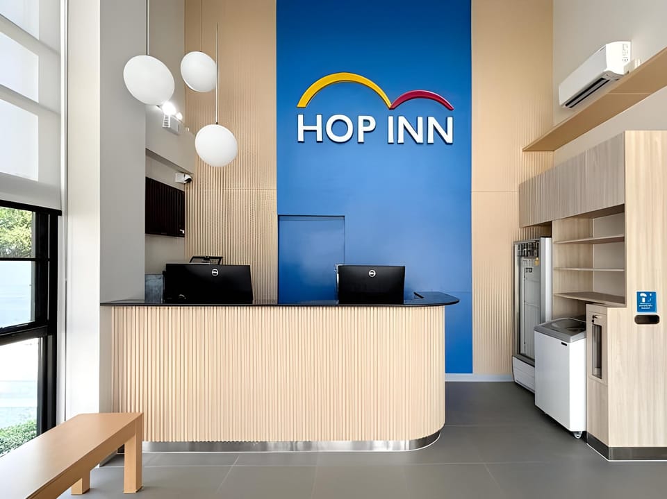 HOP INN Ranong Hotel in Ranong, Khao Niwet, Mueang Ranong District, Ranong 85000, Thailand