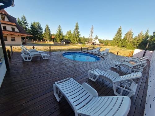 Vila Tri Srca Hotel in Zlatibor District, Serbia