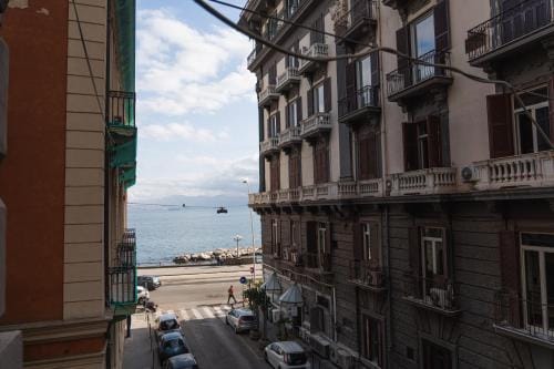 Relais Mermaid Luxury Suite Hotel in Naples