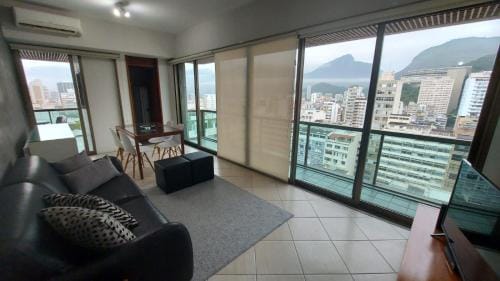 TIFFANYS IPANEMA FLATs Hotel in Rio de Janeiro
