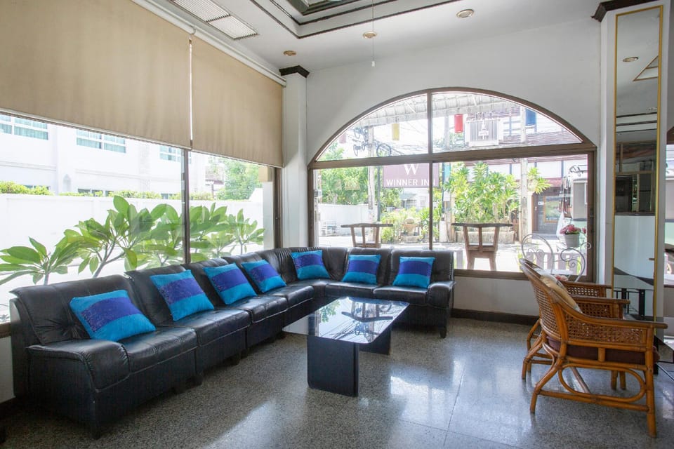 OYO 1096 Winner Inn Hotel Hotel in Chiang Mai