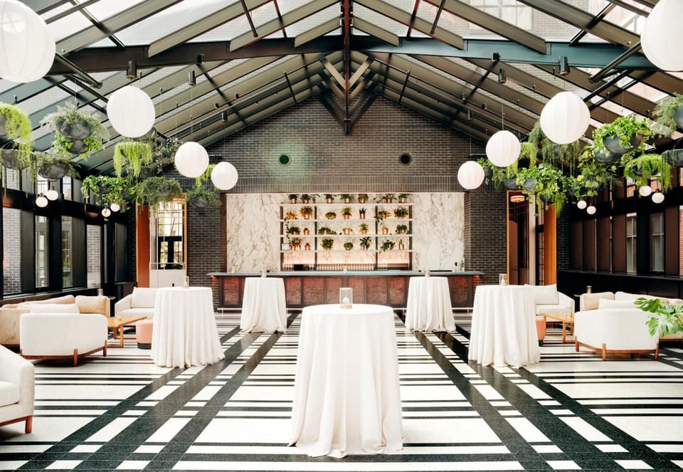 Shinola Hotel Hotel in Windsor