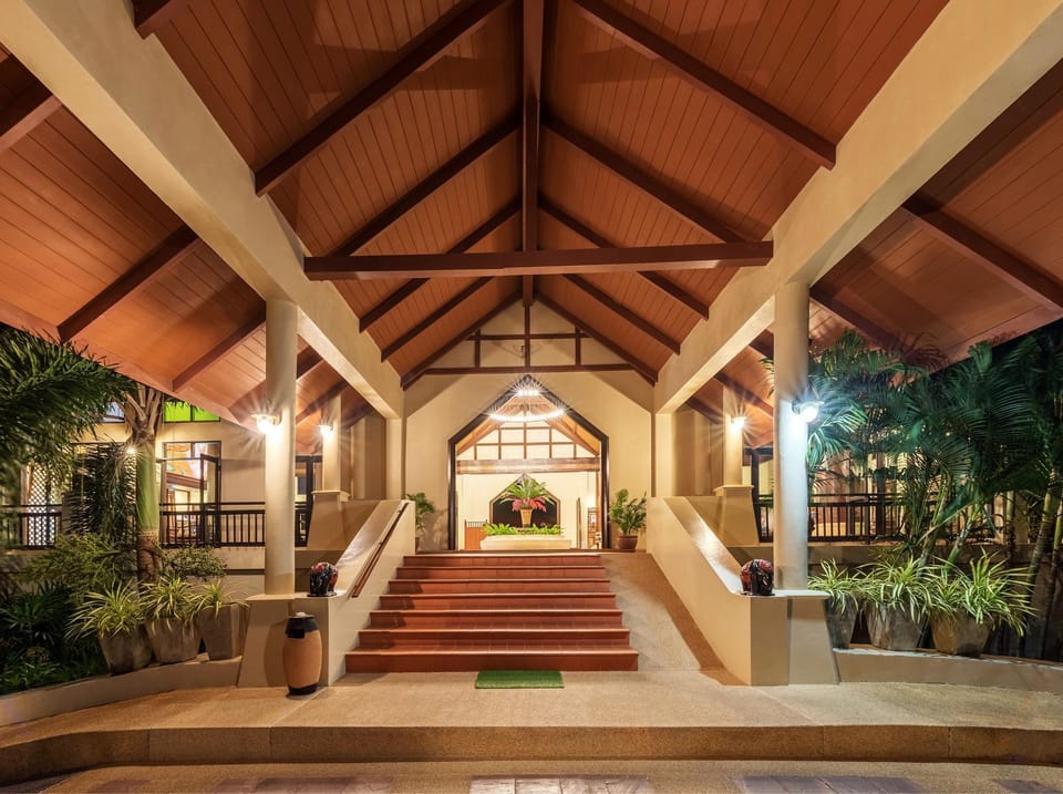 Chada Lanta Beach Resort in Sala Dan