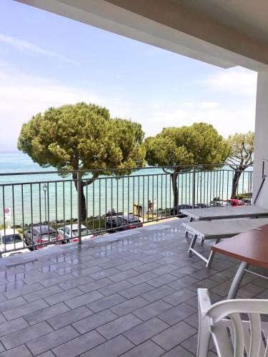 Casa Martori Lake View Rooms Hotel in Peschiera del Garda