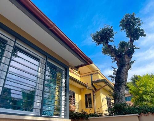 B&B e Apartment MARIA VITTORIA - Anzio Blue Horizon - 150 mt dal mare Hotel in Anzio