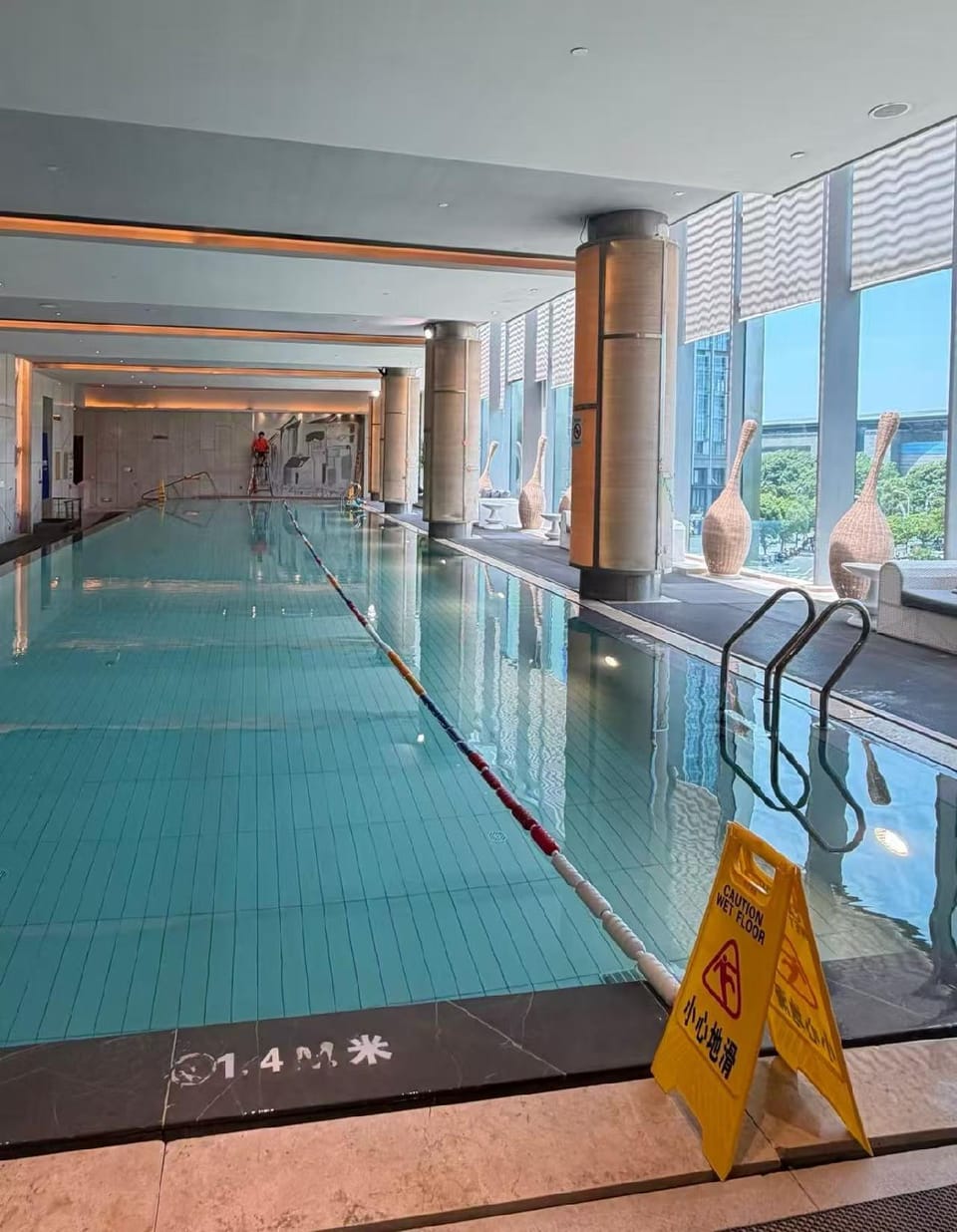 Starway Hotel Xi'an 6th Zhangba Road Metro Station Hotel in Xian