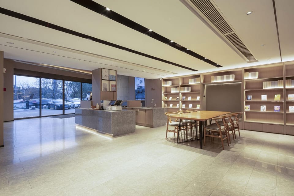Starway Hotel Yangzhou University Town Yangzijiang South Road Hotel in Jiangsu