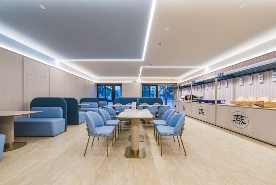 Hanting Hotel Daishan Passenger Transport Center Hotel in Zhejiang
