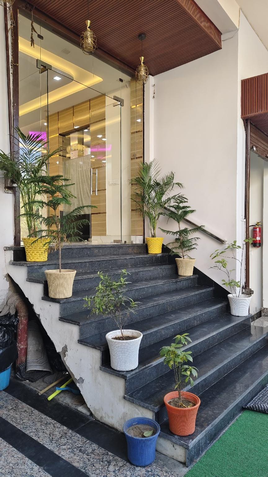 HOTEL THE SHANAYA Hotel in Agra