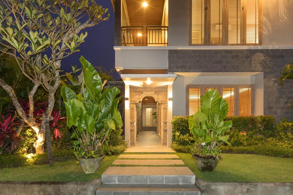 Villa Daun Canggu by Premier Hospitality Asia Hotel in North Kuta