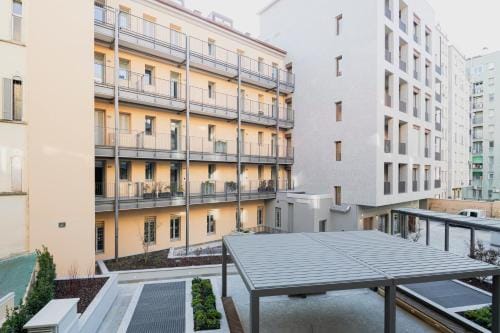 RELSTAY - De Angeli Hotel in Milan
