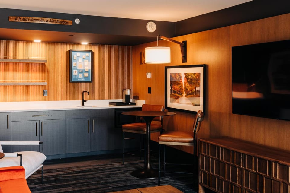 The Trail Hotel Hotel in Bardstown