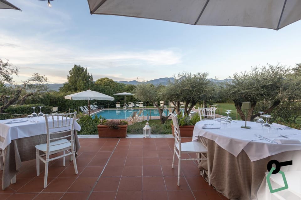 HOTIDAY Room Collection - Sarzana Hotel in Province of Massa and Carrara