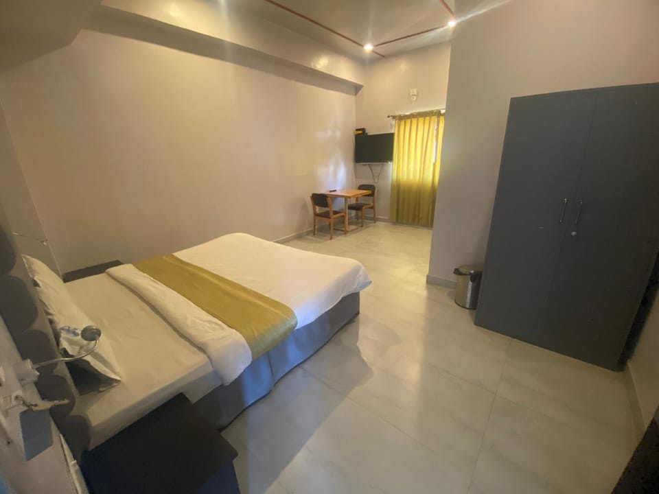 Shri sai palace inn Hotel in Chikmagalur