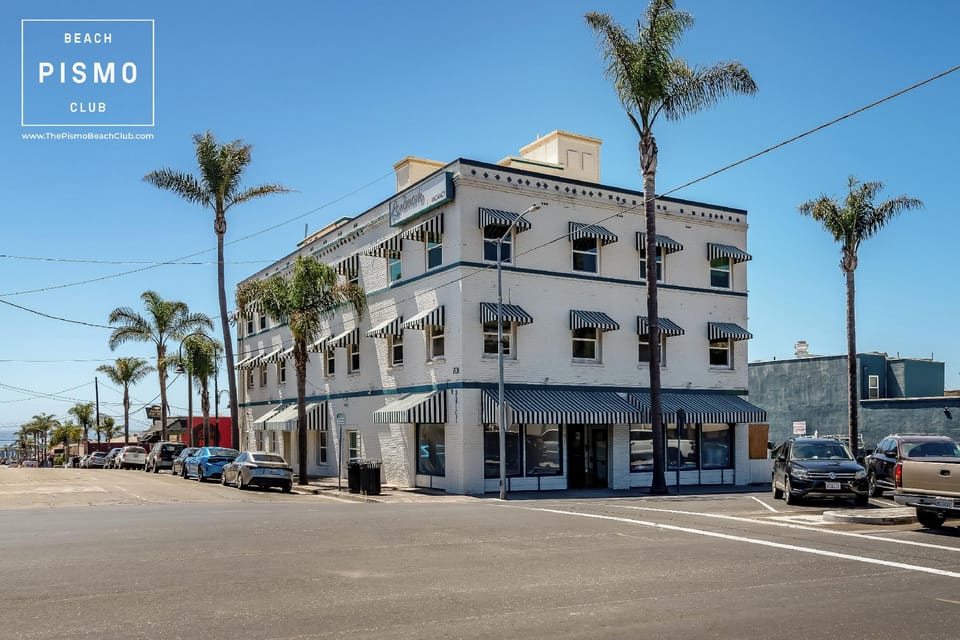 Pismo Beach Club Hotel in Pismo Beach