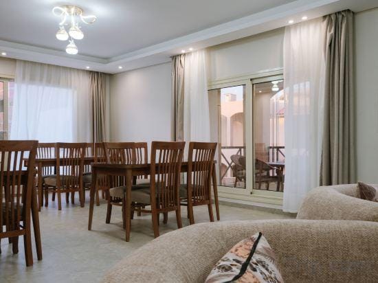 New Cairo Villa No.49 Hotel in New Cairo City
