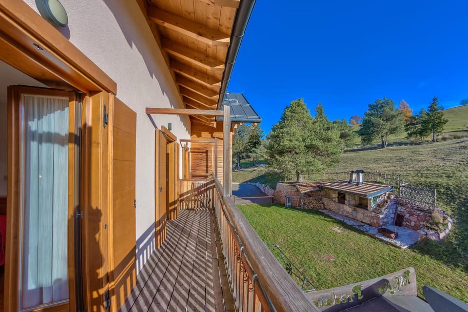 Rifugio Predaia Ai Todes'ci Hotel in Trentino-South Tyrol