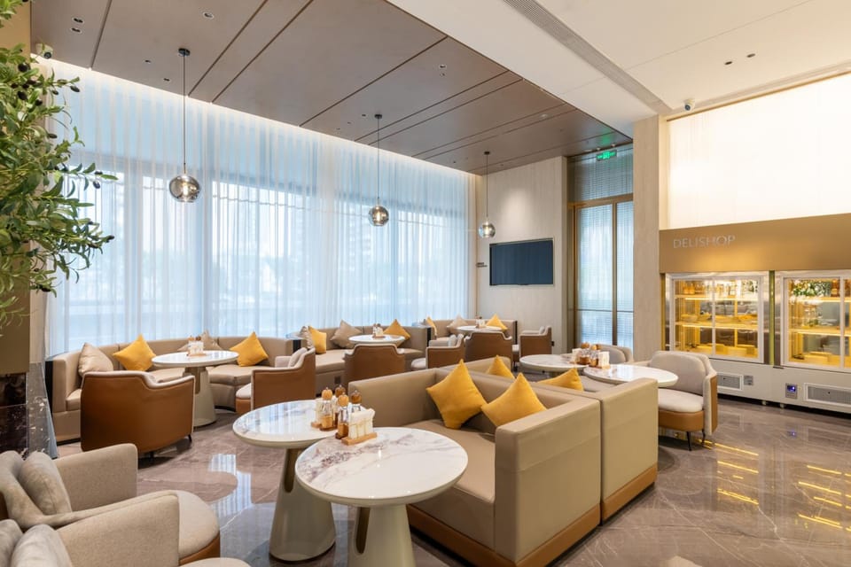 Poltton International Service Apartment Jiangmen Pengjiang Administrative Service Center Hotel in Guangzhou