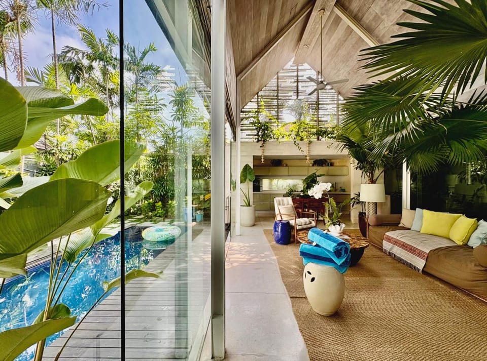 Kawung Villa Canggu Resort in North Kuta