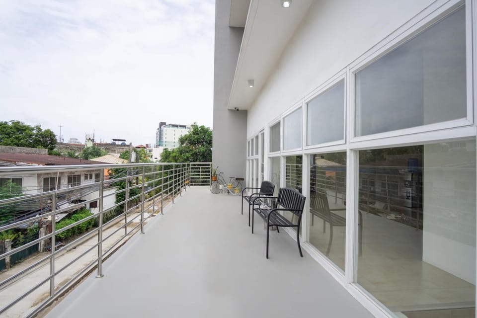 18 Suites Cebu Hotel in Lapu-Lapu City
