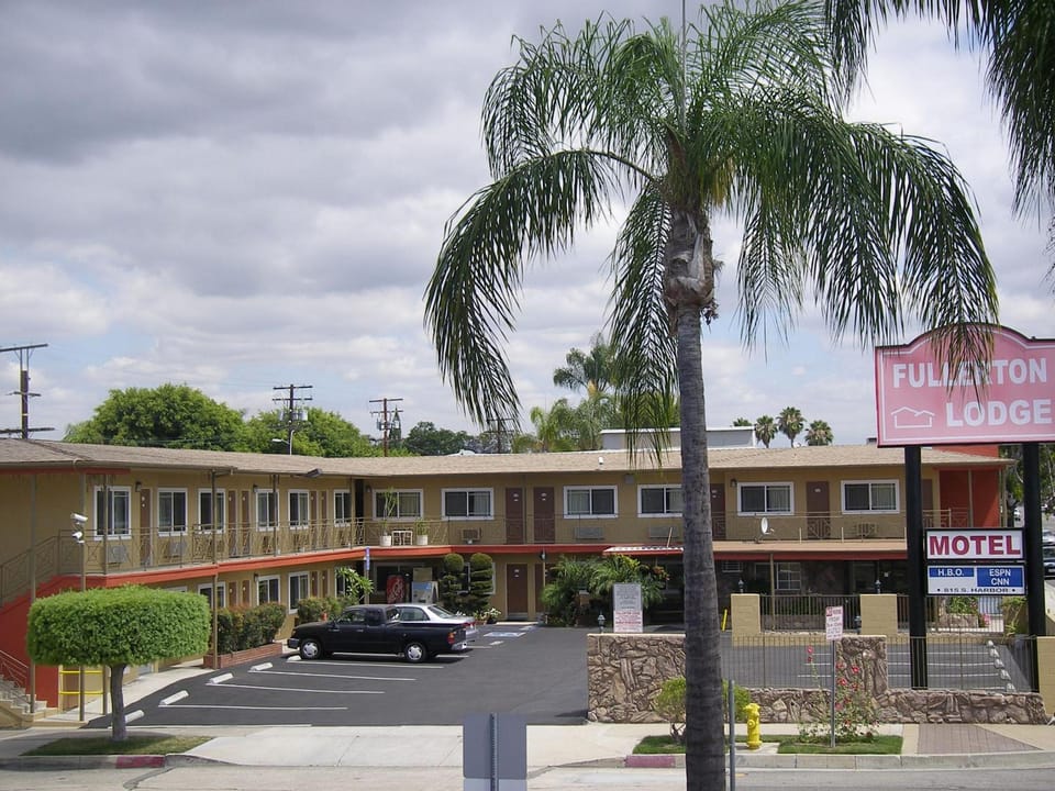 Fullerton Lodge Lodge in Fullerton