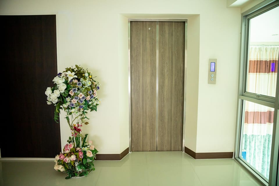 Sixty Star Love Place Hotel Resort in Bangkok