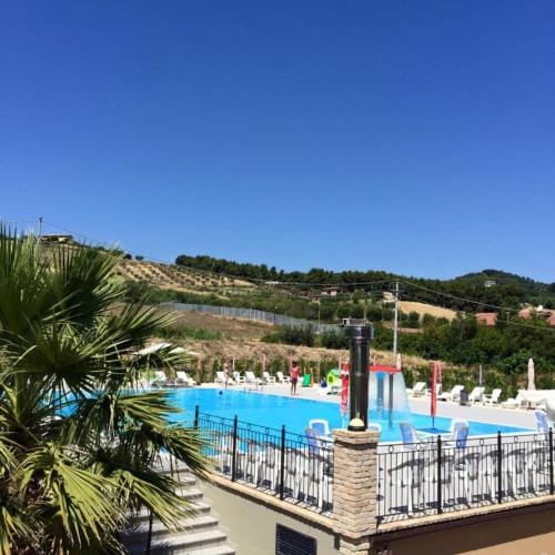 Vecchio Frantoio Villa Rosa - Pet Friendly Hotel in Martinsicuro