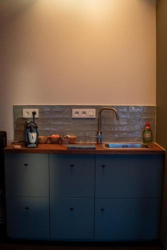 Studio Kittel Guest Room with Private Bathroom Hotel in Bruges
