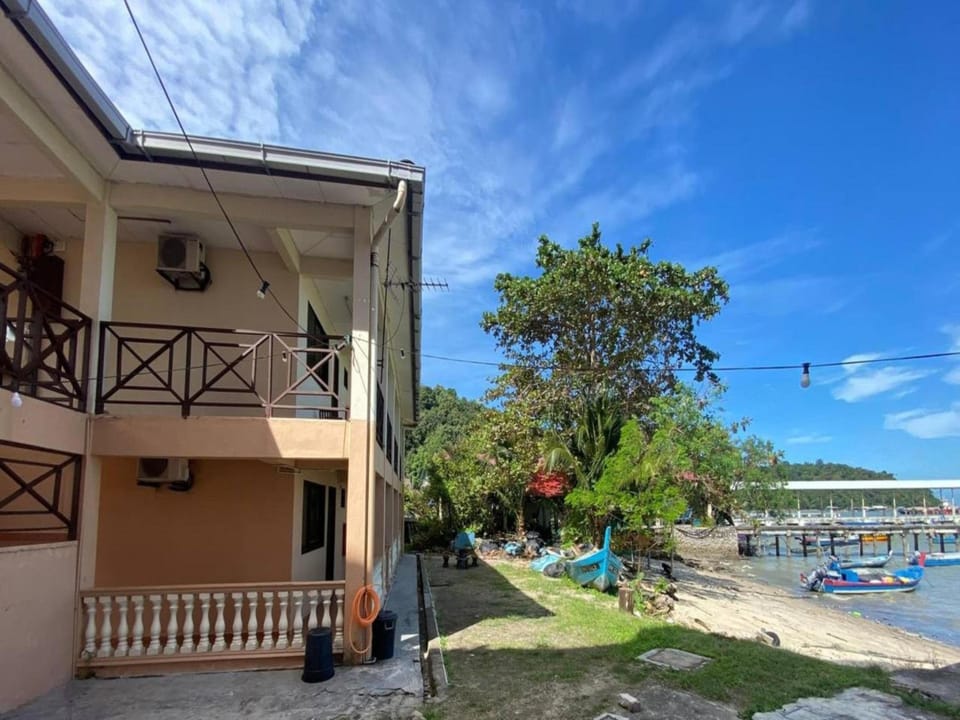 Capital O 91094 Hotel & Chalet Sportfishing Hotel in Penang