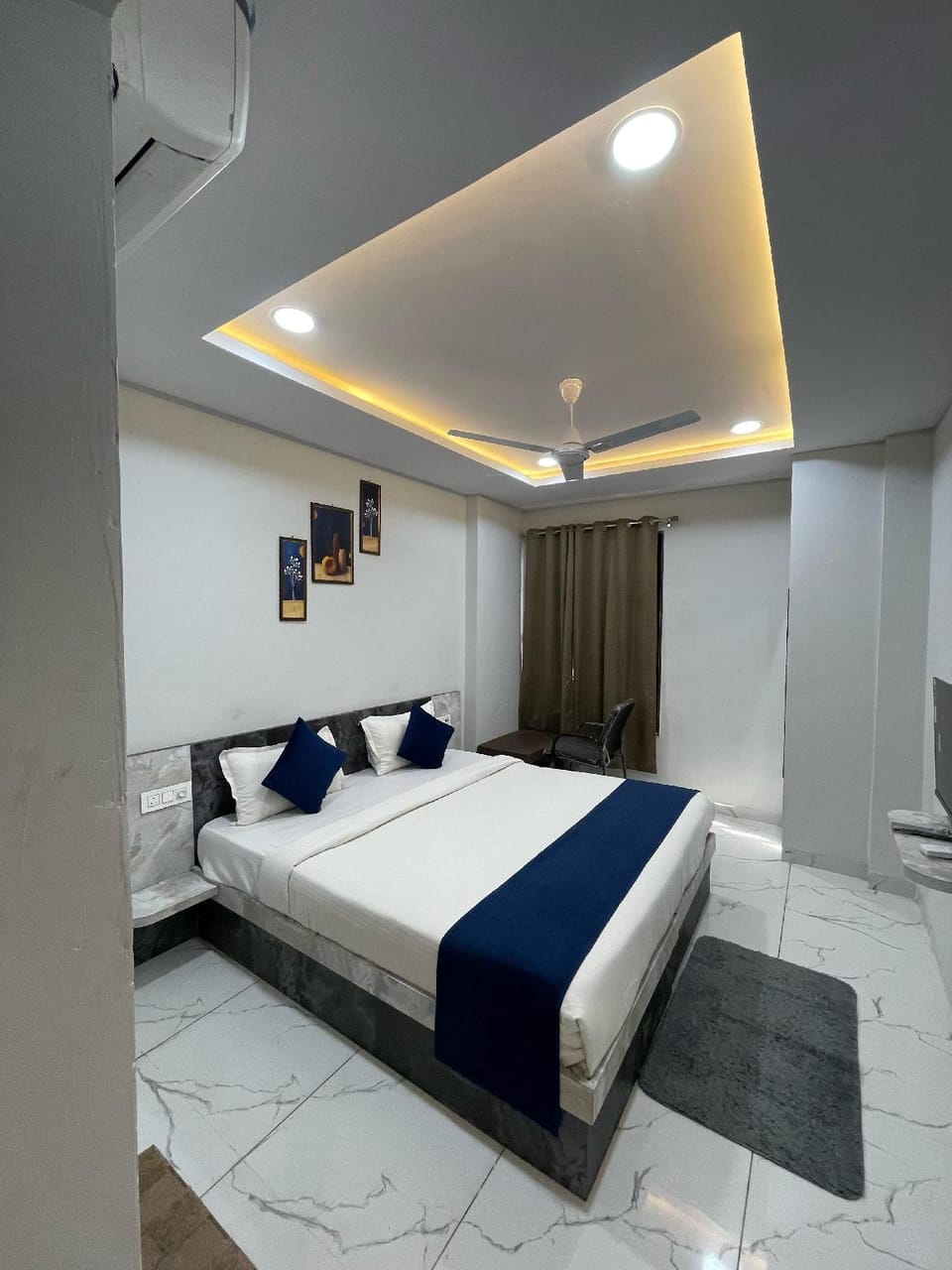Hotel Blue Paradise Hotel in India