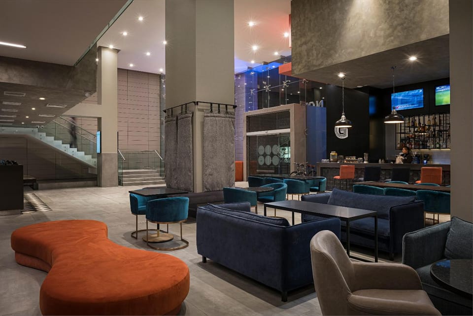 Bar/lounge