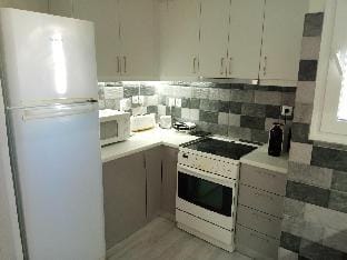 MyHome! Modern, huge, central, quiet, clean Hotel in Athens