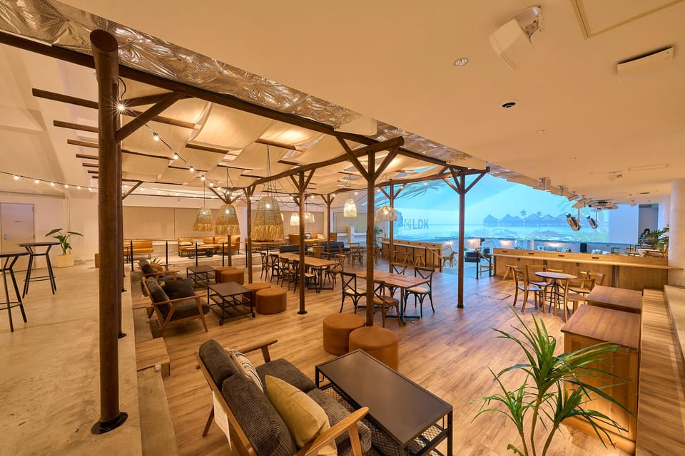 Bar/lounge