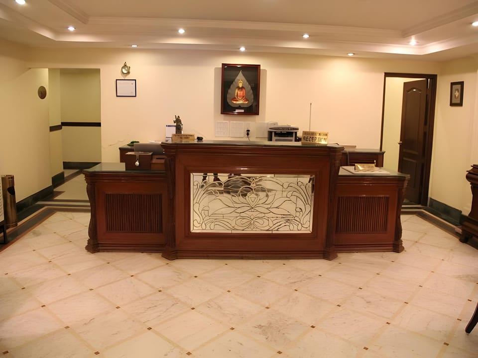 Qutub Residency Hotel in New Delhi
